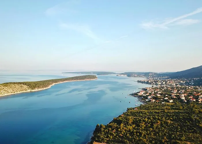Seaside Family Friendly House With A Swimming Pool Barbat, Rab - 22081 Holiday home *
