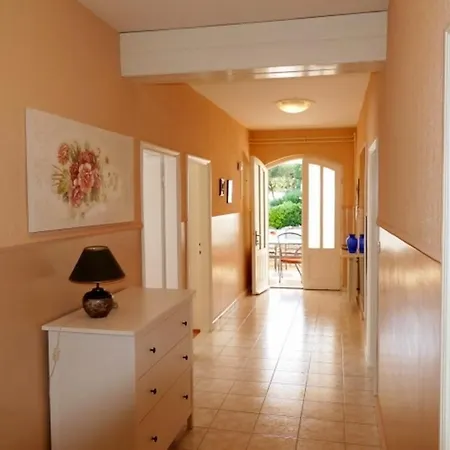 Seaside Family Friendly House With A Swimming Pool Barbat, Rab - 22081 * Ραμπ