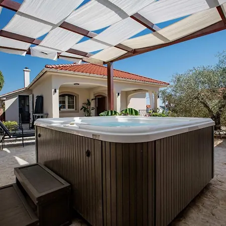 Σπίτι διακοπών Seaside Family Friendly House With A Swimming Pool Barbat, Rab - 22081