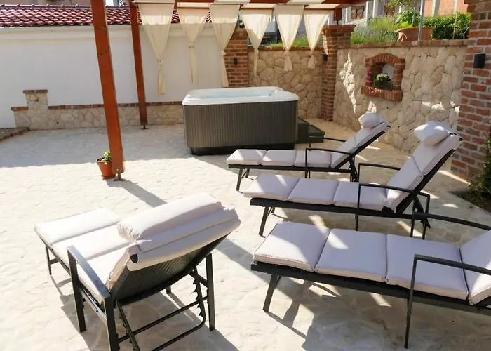 Seaside Family Friendly House With A Swimming Pool Barbat, Rab - 22081 Rab Town